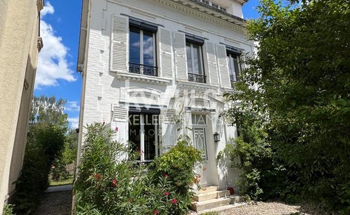 House in La Pepiniere-Malesherbes, Sarcelles, France 1