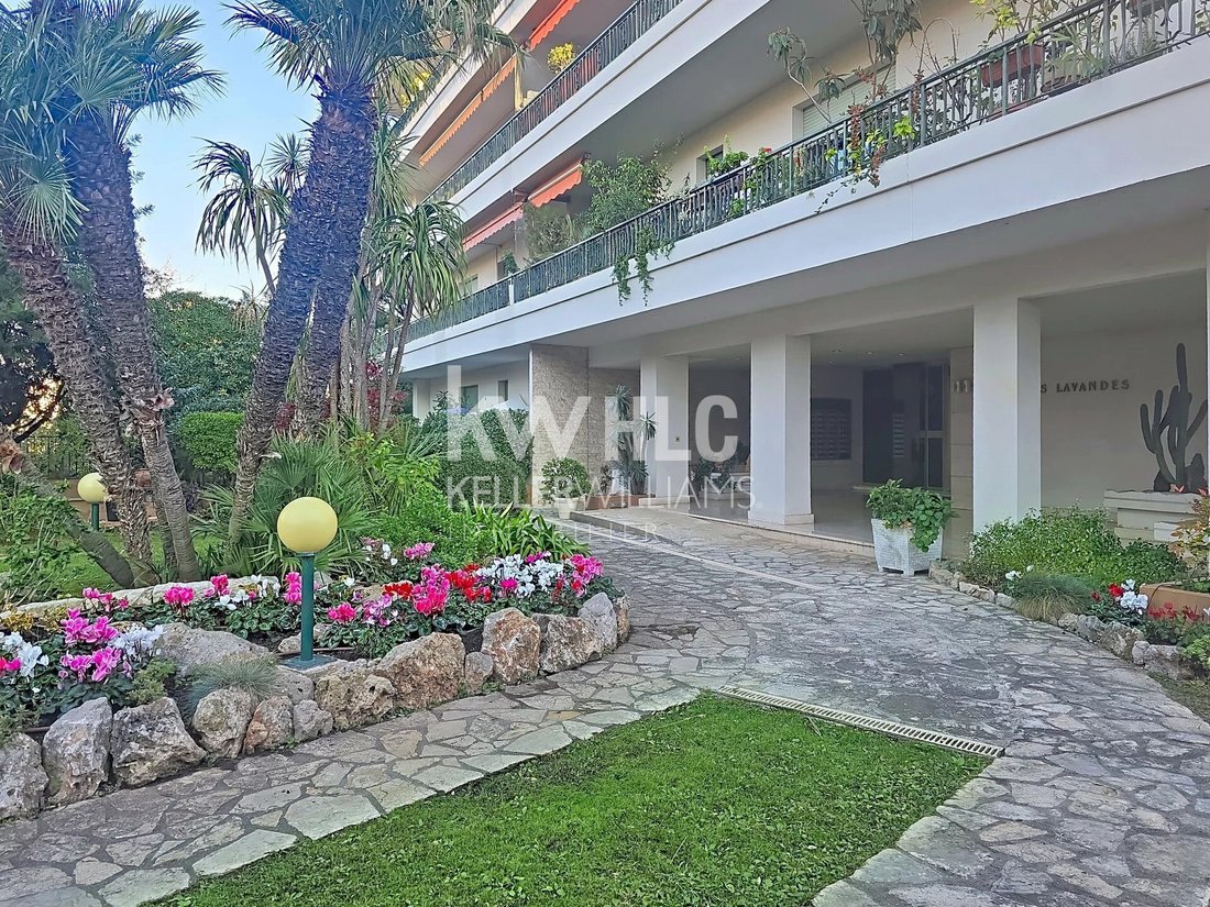 Apartment in Nice, Provence-Alpes-Côte d'Azur, France 2 - 18489479