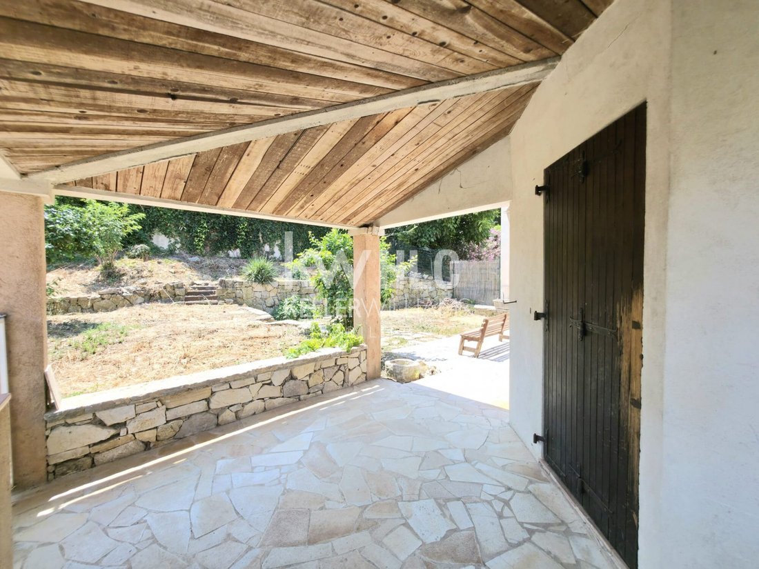 House in Le Rouret, Provence-Alpes-Côte d'Azur, France 4 - 18386410