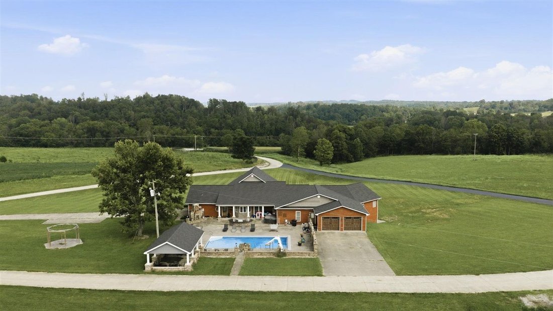 House in Glasgow, Kentucky, United States 2 - 18536984