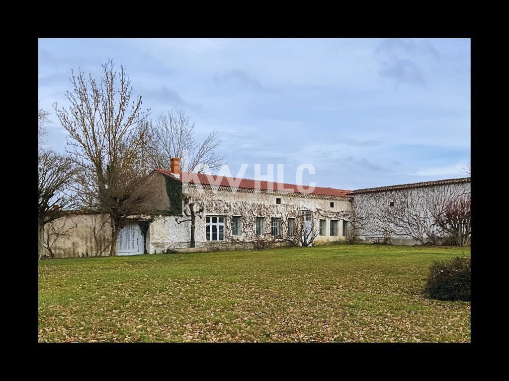 House in Chambeon, Auvergne-Rhône-Alpes, France 4 - 17912742