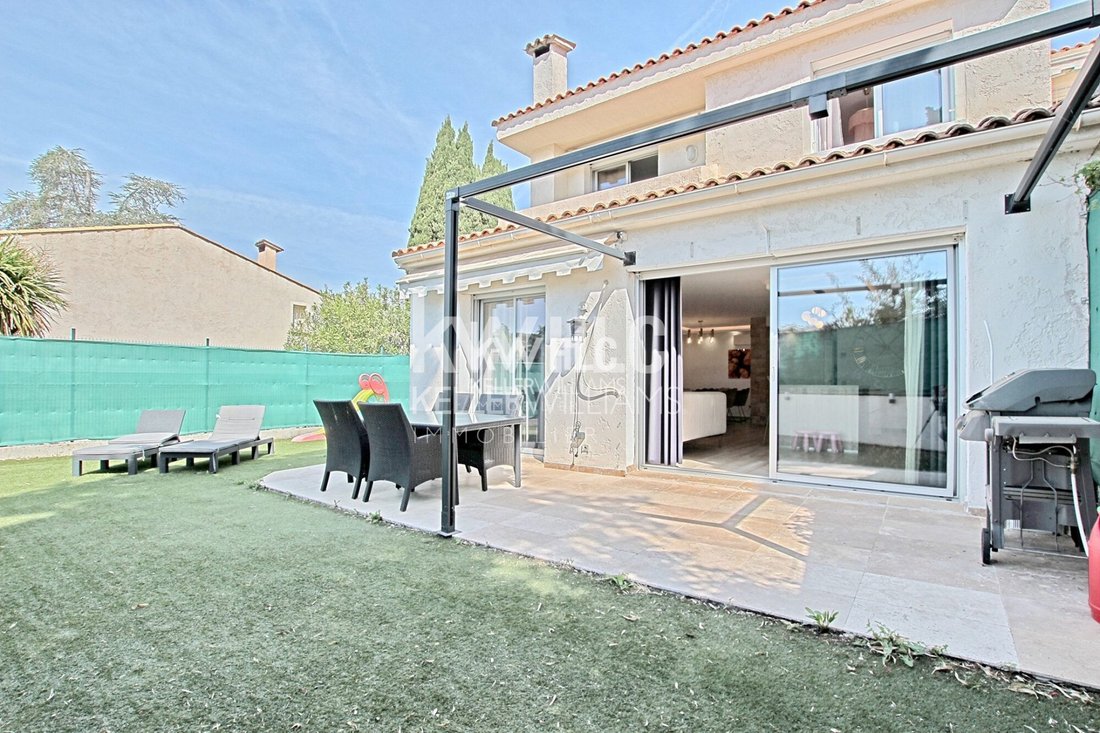 House in Maurice Jeanpierre, Le Cannet, France 1 - 18386315