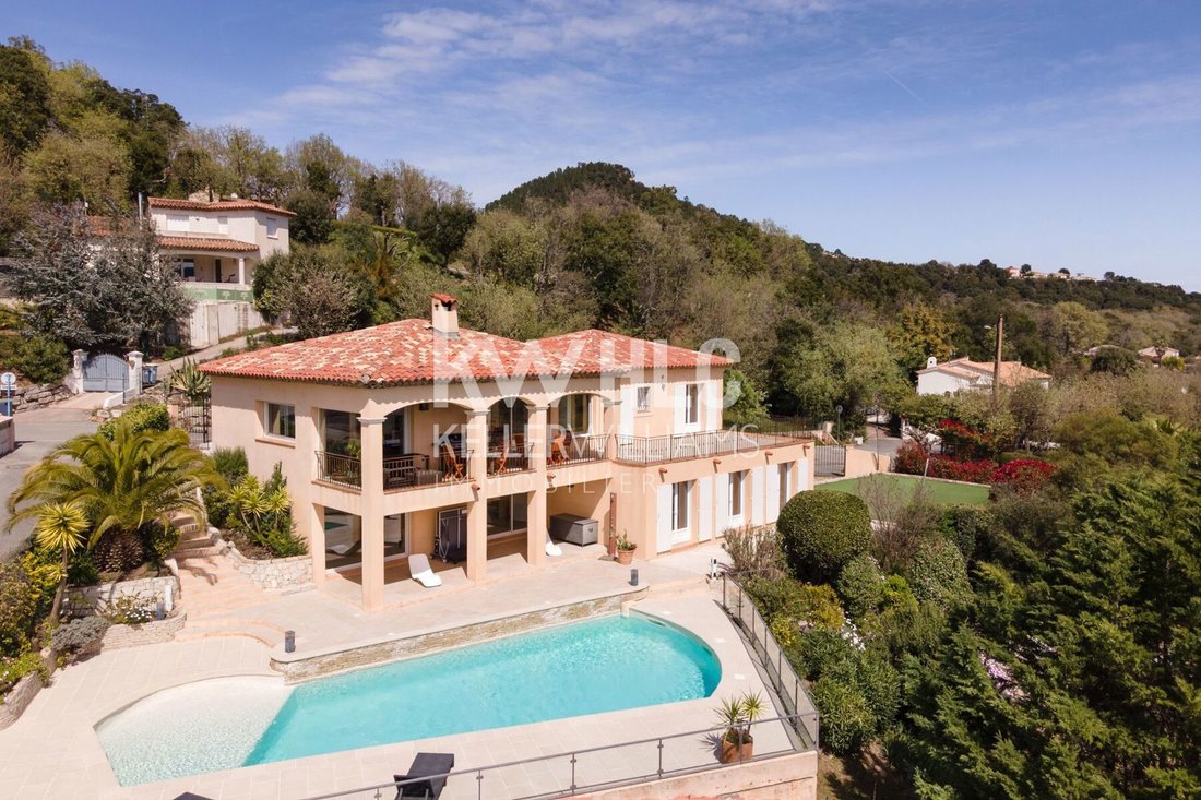 House in Les Adrets-de-l'Estérel, Provence-Alpes-Côte d'Azur, France 2 - 17912770