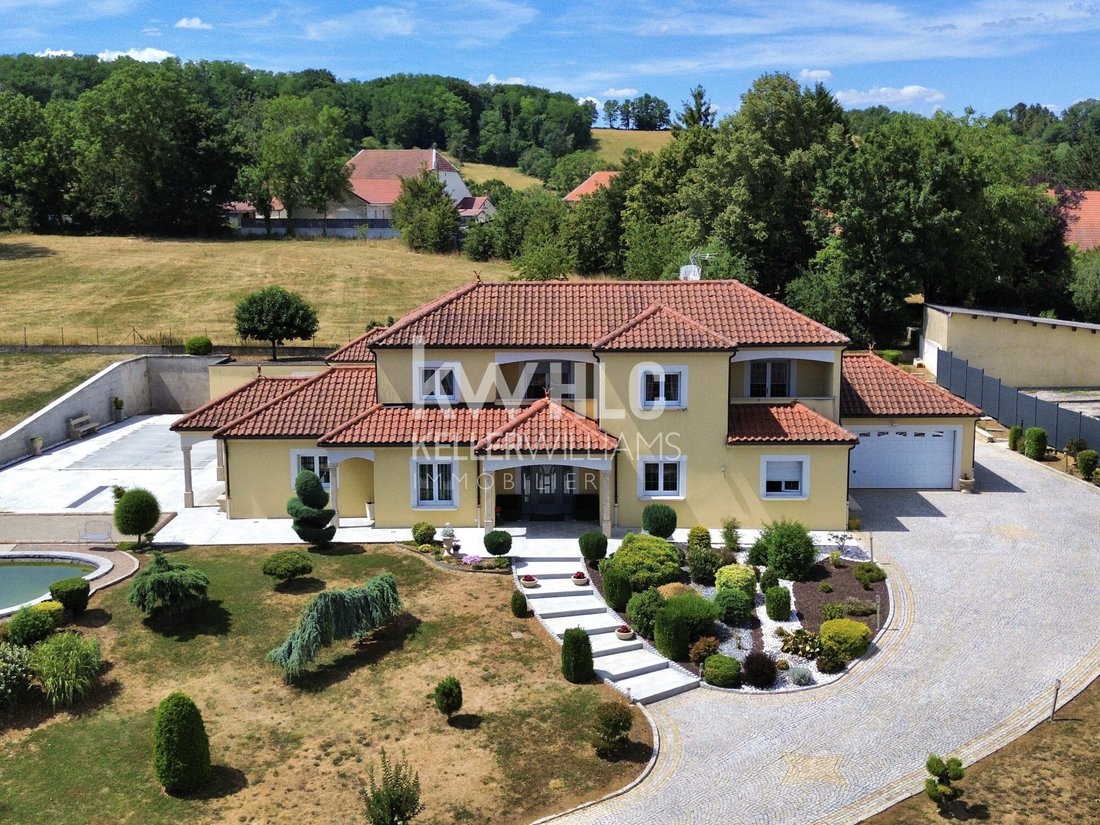 House in Lavernay, Bourgogne – Franche-Comté, France 1 - 18385165