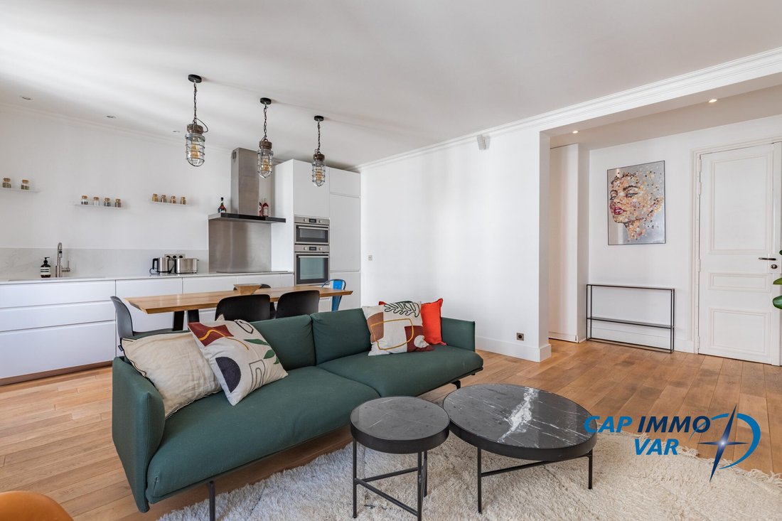 Apartment in La Fourche-Guy Môquet, Paris 17e Arrondissement, Paris 4 - 18514651