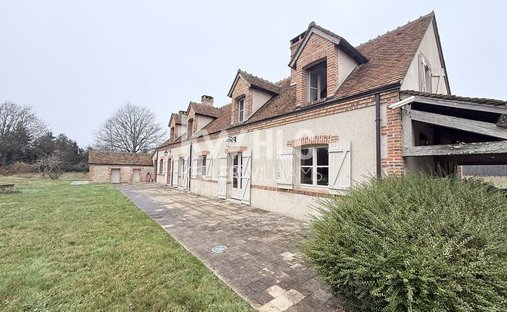 Casa a Dhuizon, Centro-Val della Loira, Francia 1