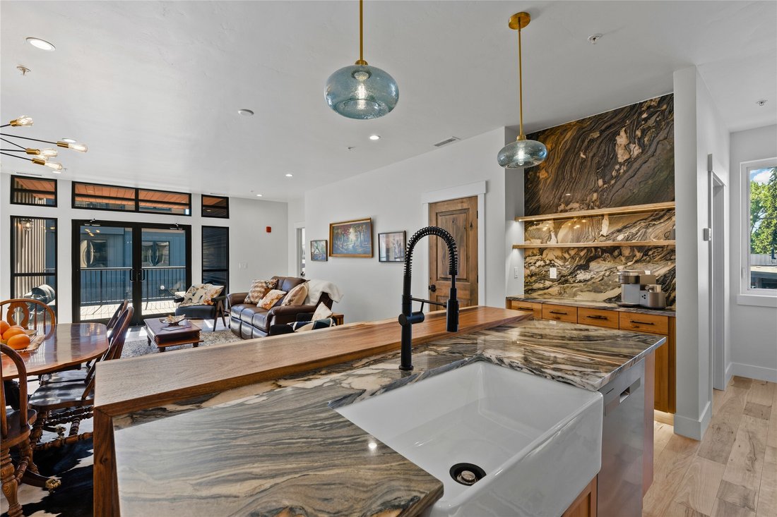 Condo in Whitefish, Montana, United States 1 - 18536900