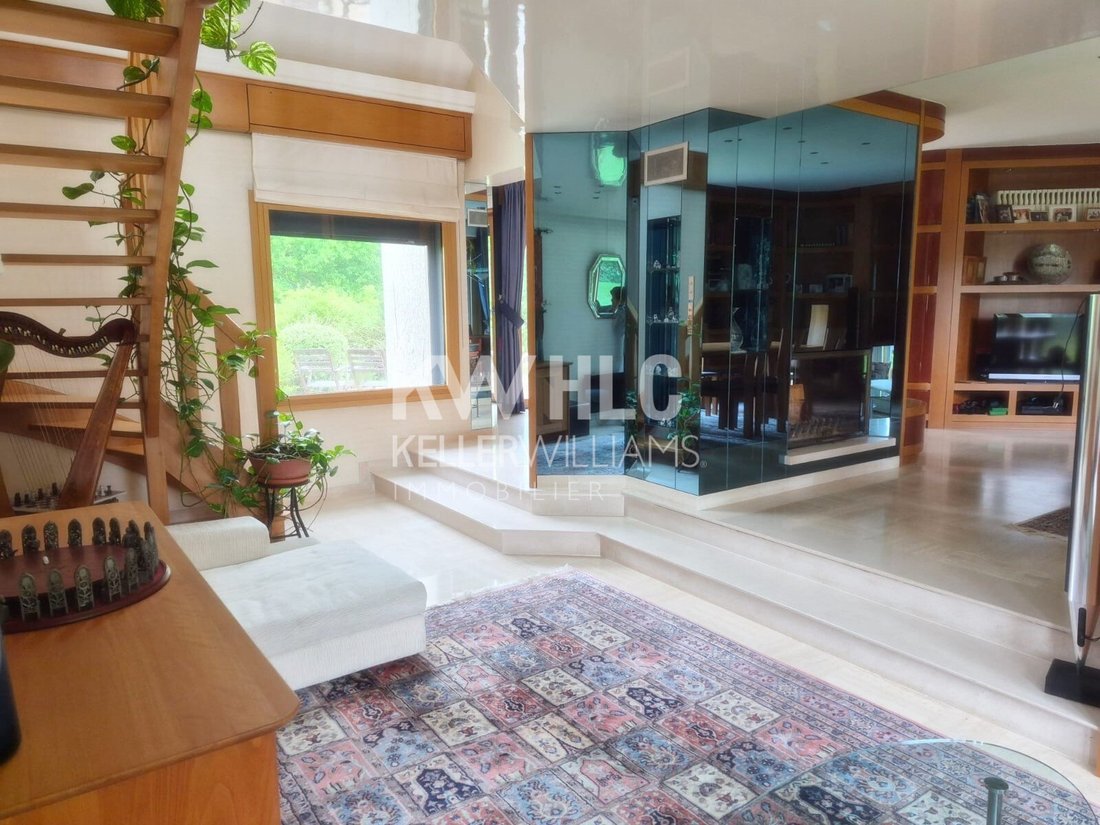 House in Saint-Remy-l'Honore, Ile-de-France, France 5 - 17912705