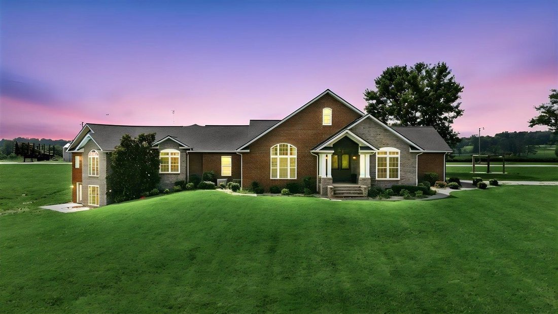 House in Glasgow, Kentucky, United States 1 - 18536984
