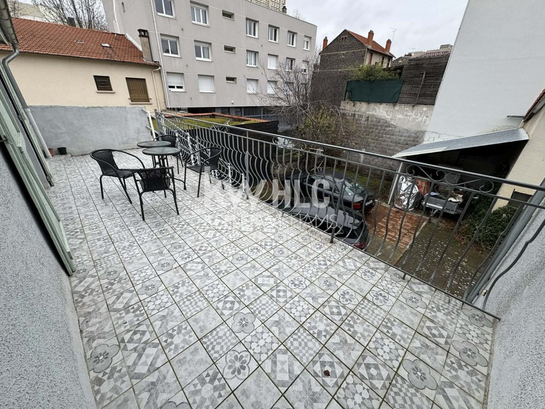 House in La Fontaine du Bac, Clermont-Ferrand, France 3 - 17912738