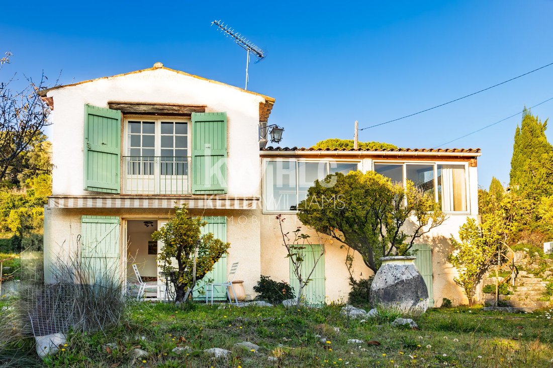 Villa in Centre du Village, La Colle-sur-Loup, France 1 - 17913280