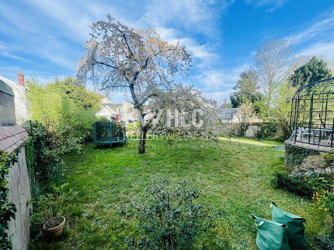 House in Bourgogne-Pasteur, Orleans, France 1 - 17912650