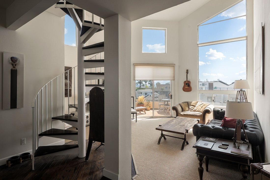 Condo in Los Angeles, California, United States 1 - 18536886