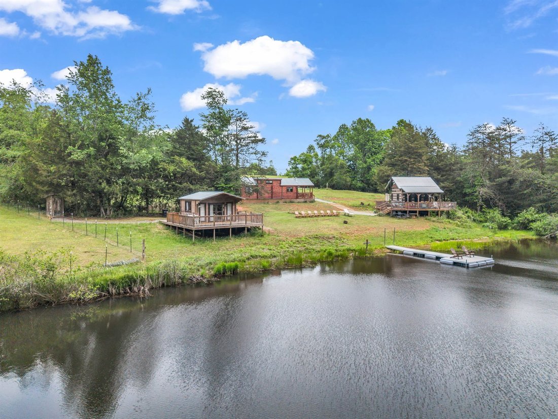 House in Rutherfordton, North Carolina, United States 1 - 17848753