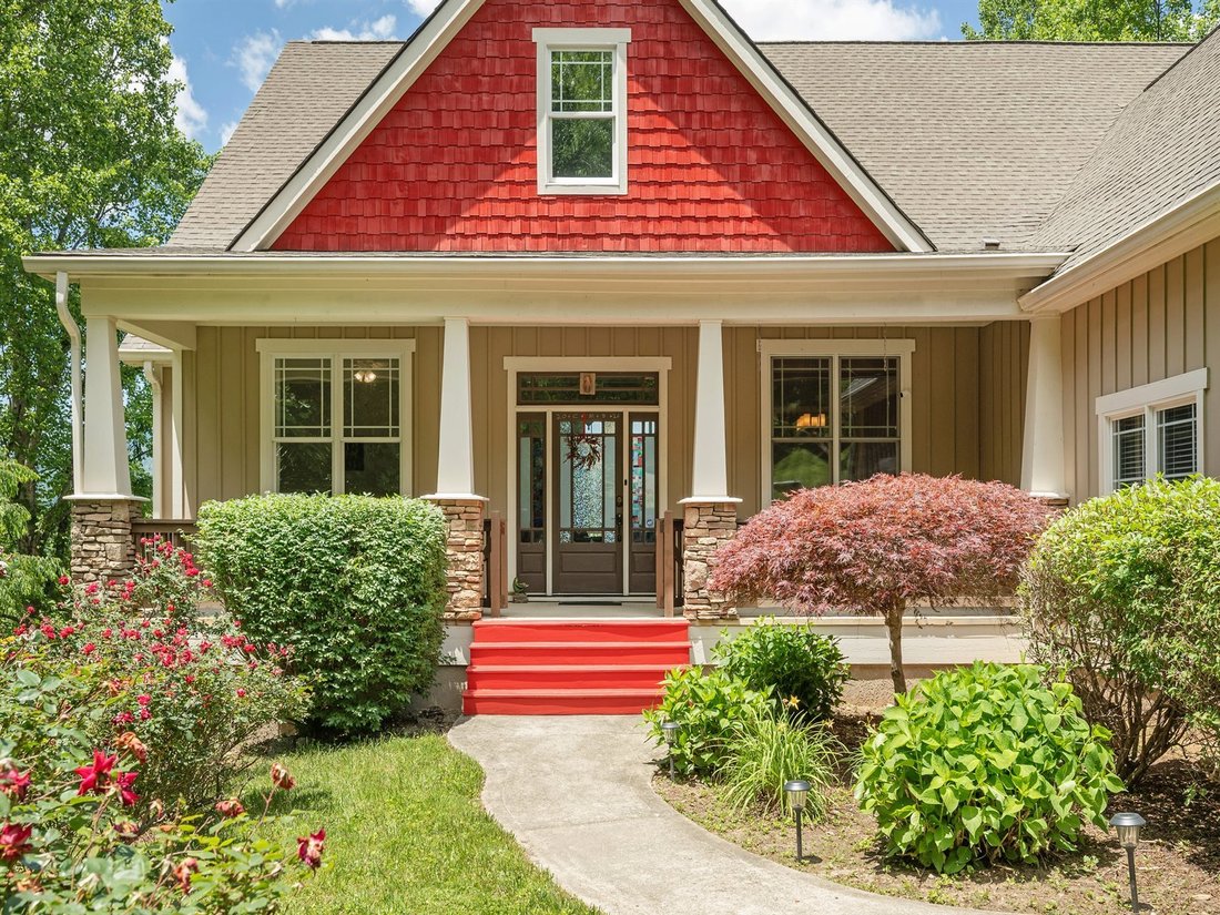 House in Hendersonville, North Carolina, United States 3 - 18151162