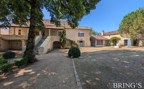 House in Savignac-les-Eglises, Nouvelle-Aquitaine, France 1