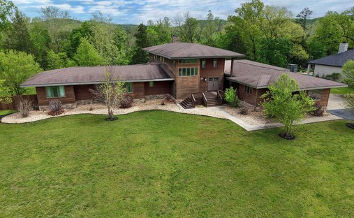 House in Walnut Shade, Missouri, United States 1
