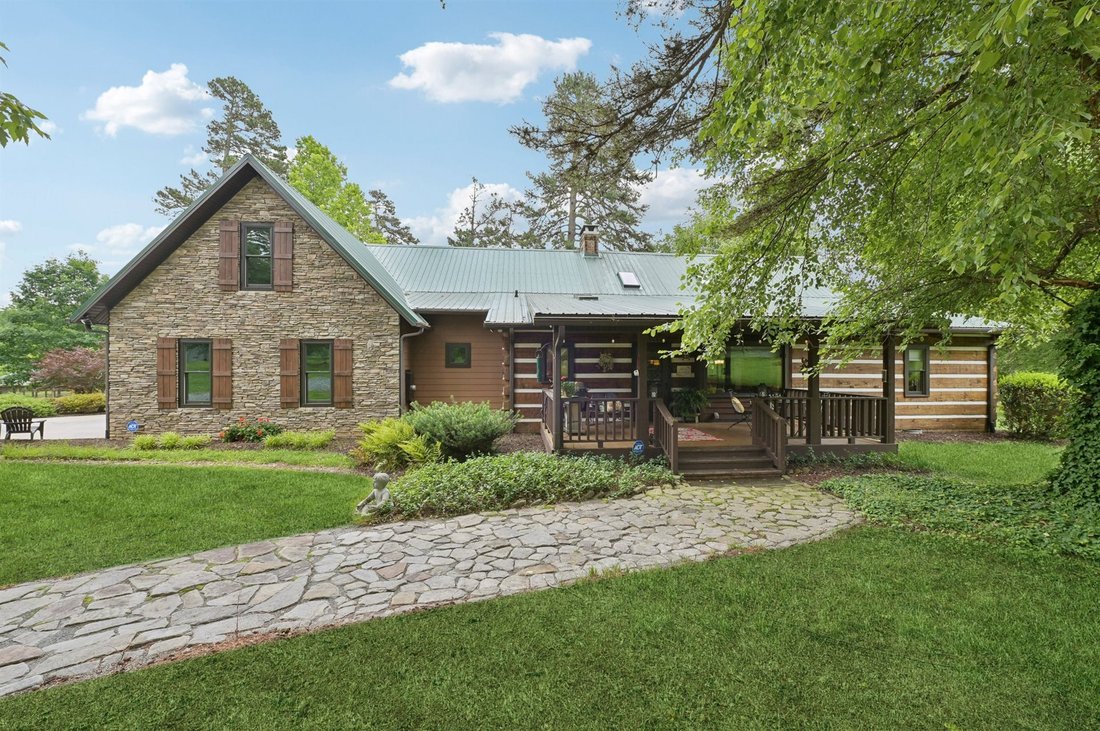 House in Liberty, North Carolina, United States 2 - 17709458