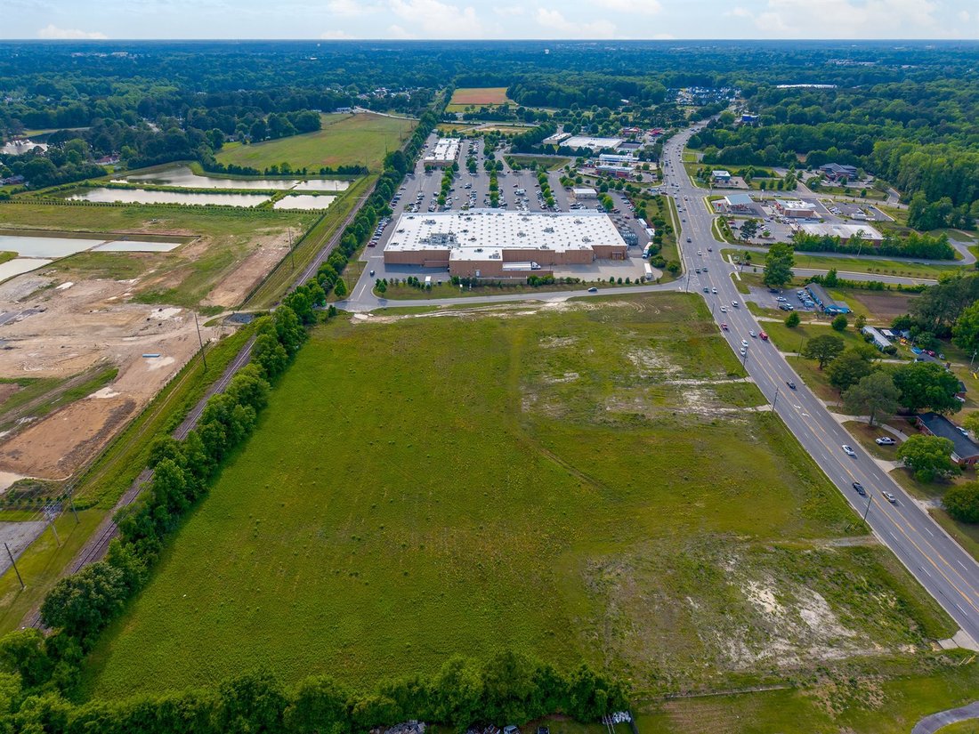 Land in Greenville, North Carolina, United States 4 - 17963132