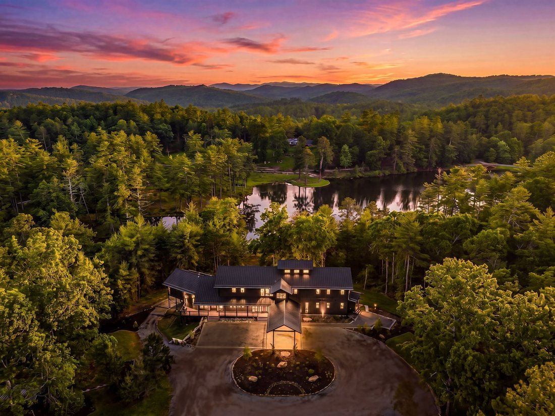 House in Cedar Mountain, North Carolina, United States 2 - 18384717