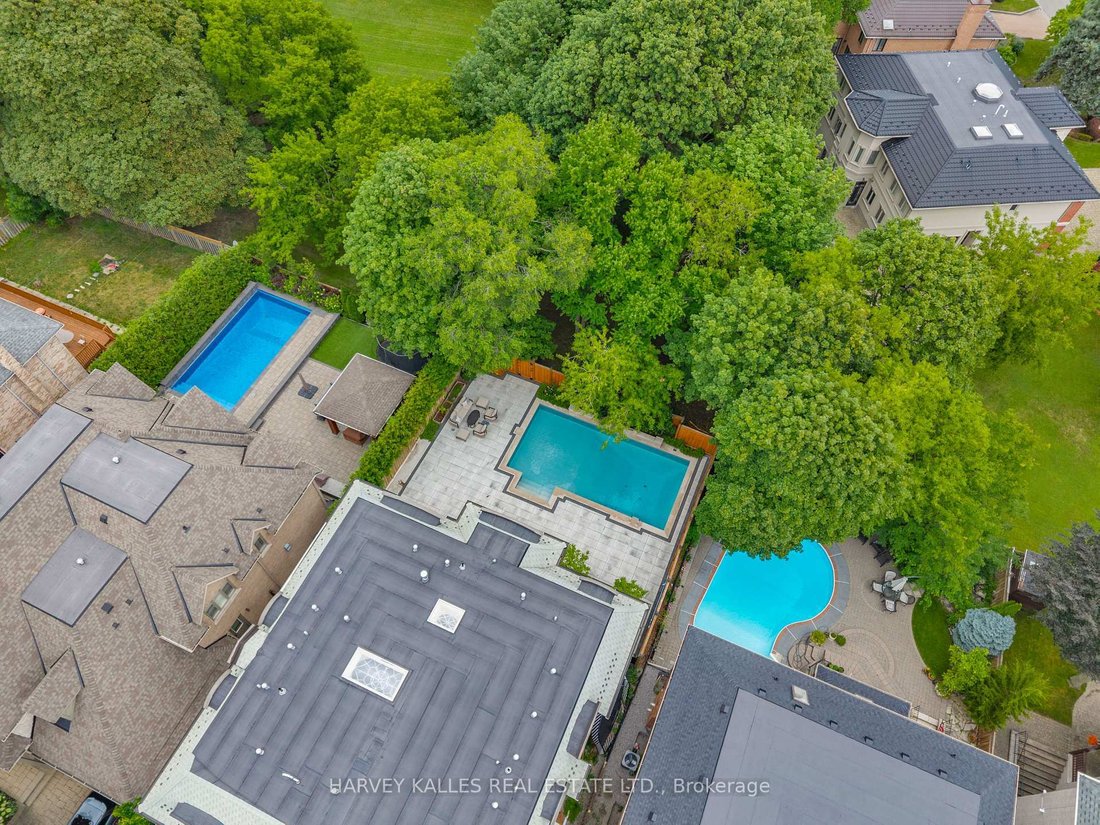 House in Toronto, Ontario, Canada 4 - 18536950