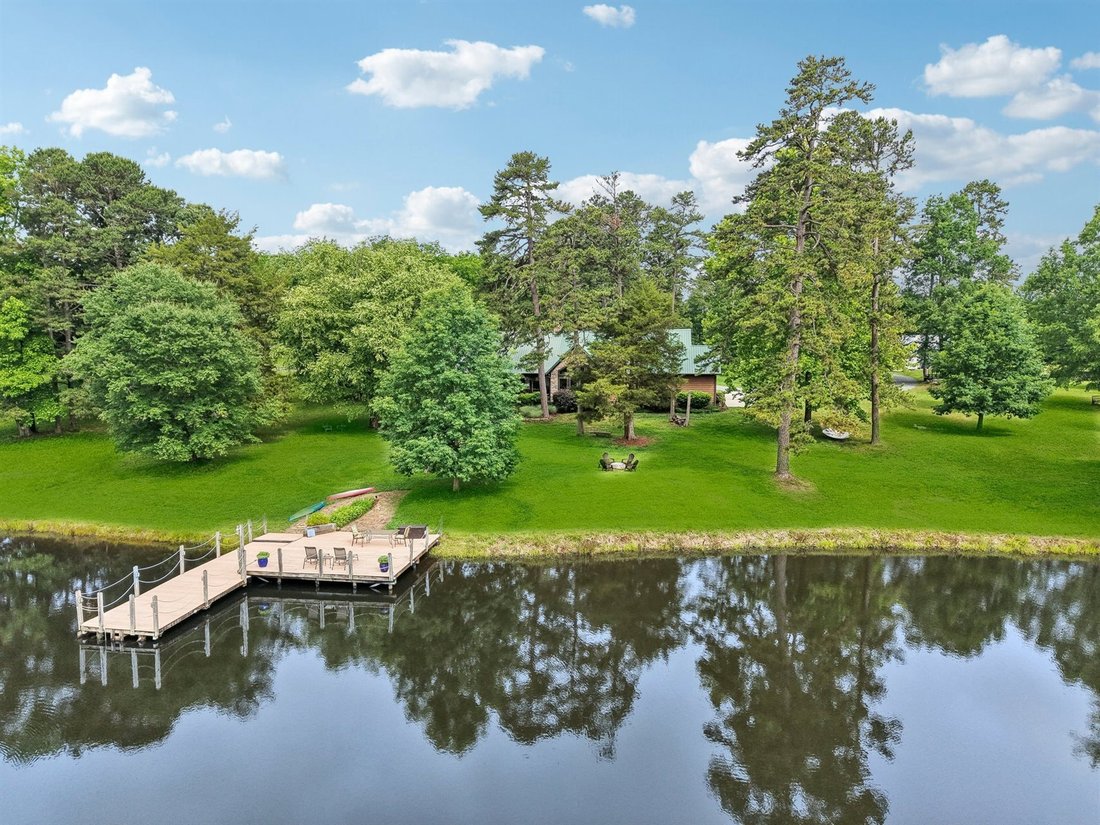 House in Liberty, North Carolina, United States 1 - 17709458