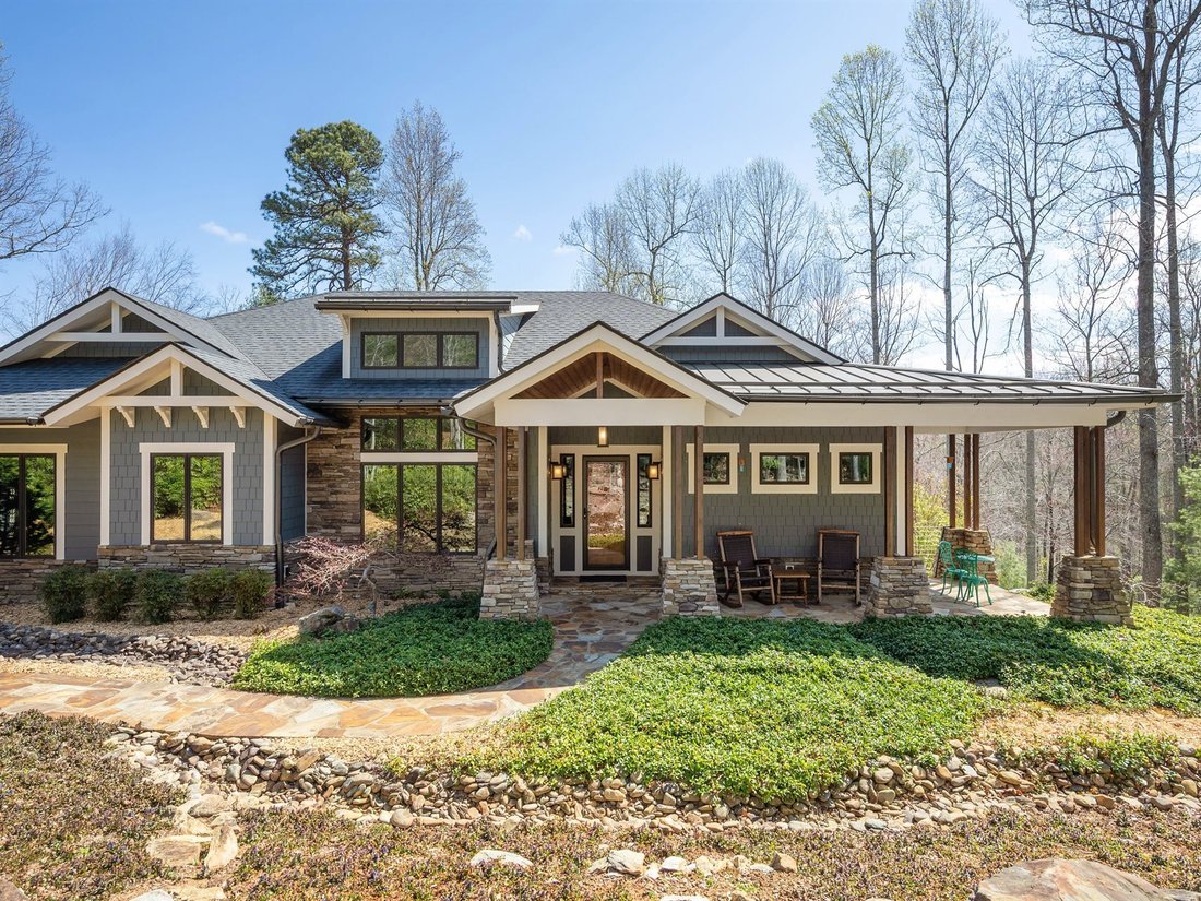 House in Laurel Park, North Carolina, United States 3 - 17732147