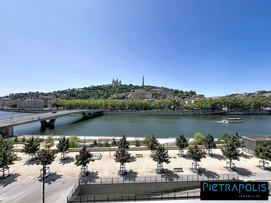 Apartment in Perralière, Lyon, Auvergne-Rhône-Alpes 1 - 18537407