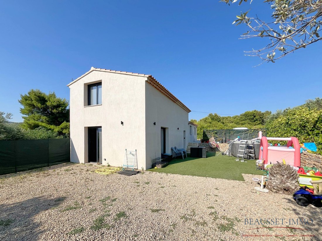 House in La Cadiere-d'Azur, Provence-Alpes-Côte d'Azur, France 1 - 18537192