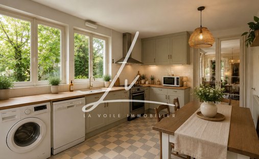 House in La Verte Vallée, Caen, France 1
