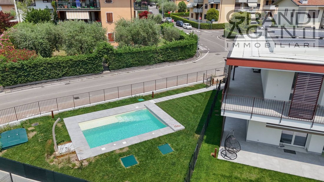Apartment in Garda, Veneto, Italy 2 - 15761786
