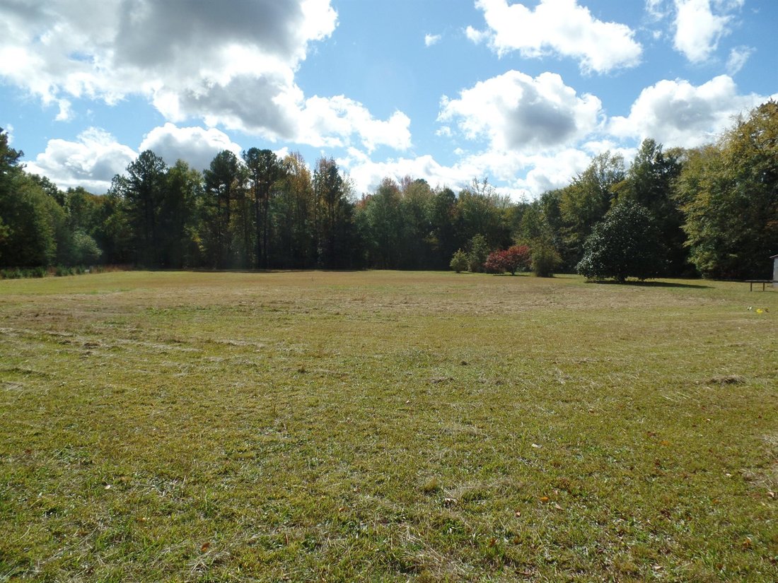 Land in Charlotte, North Carolina, United States 2 - 17868220