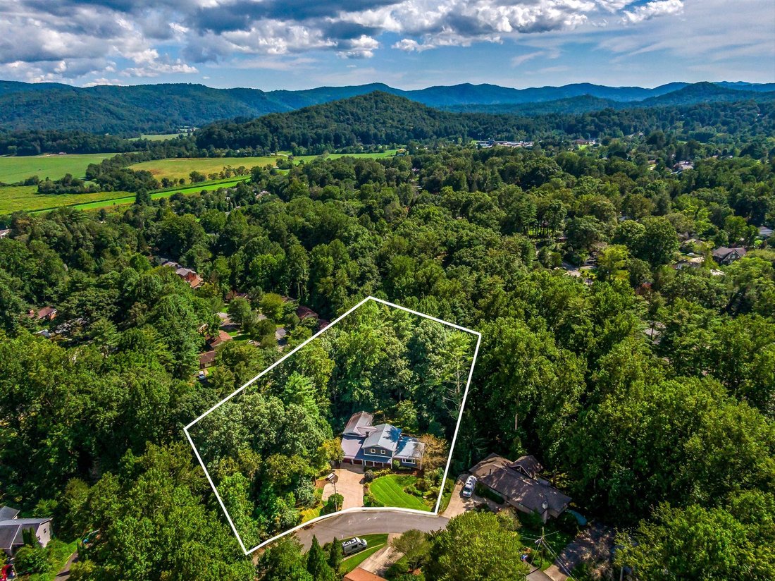 House in Brevard, North Carolina, United States 2 - 16173071