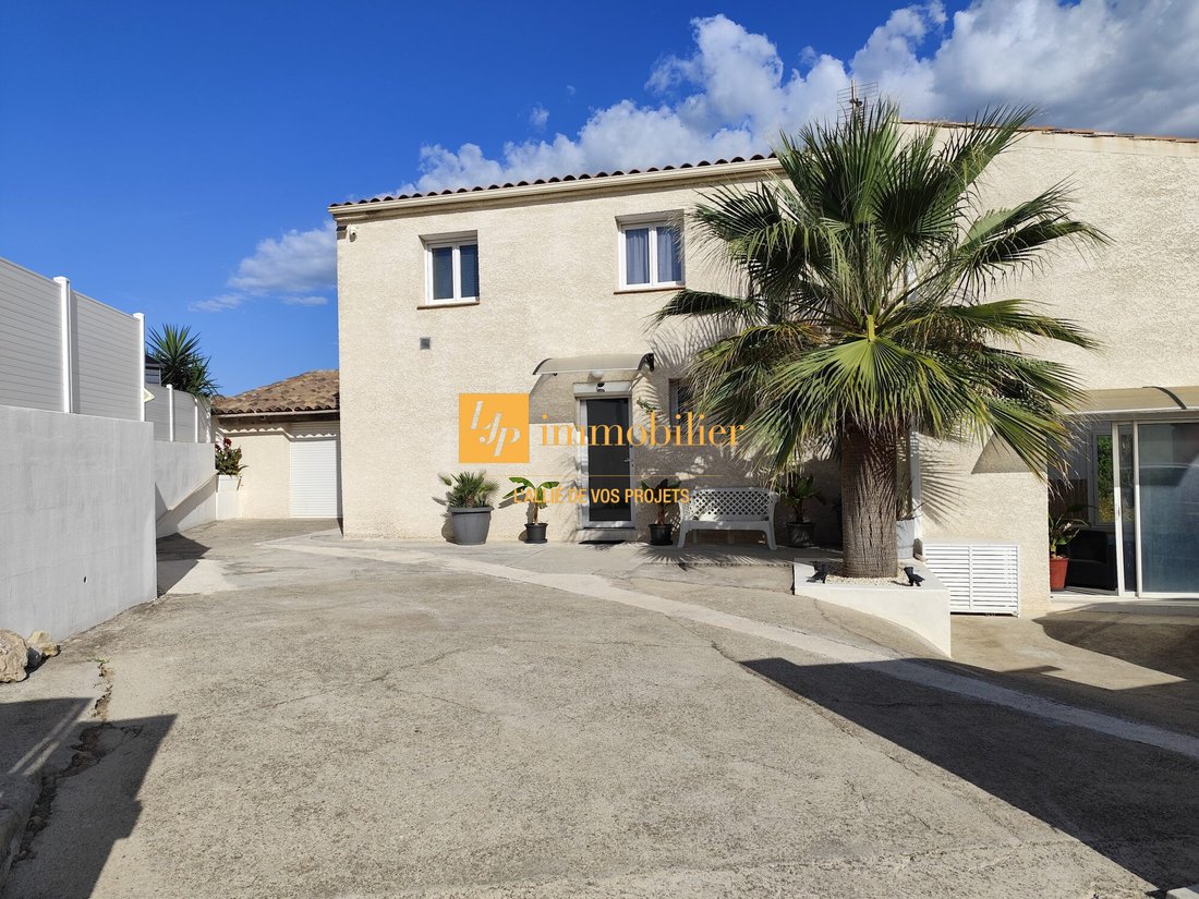 Villa in Balaruc-les-Bains, Occitania, France 2 - 18537259