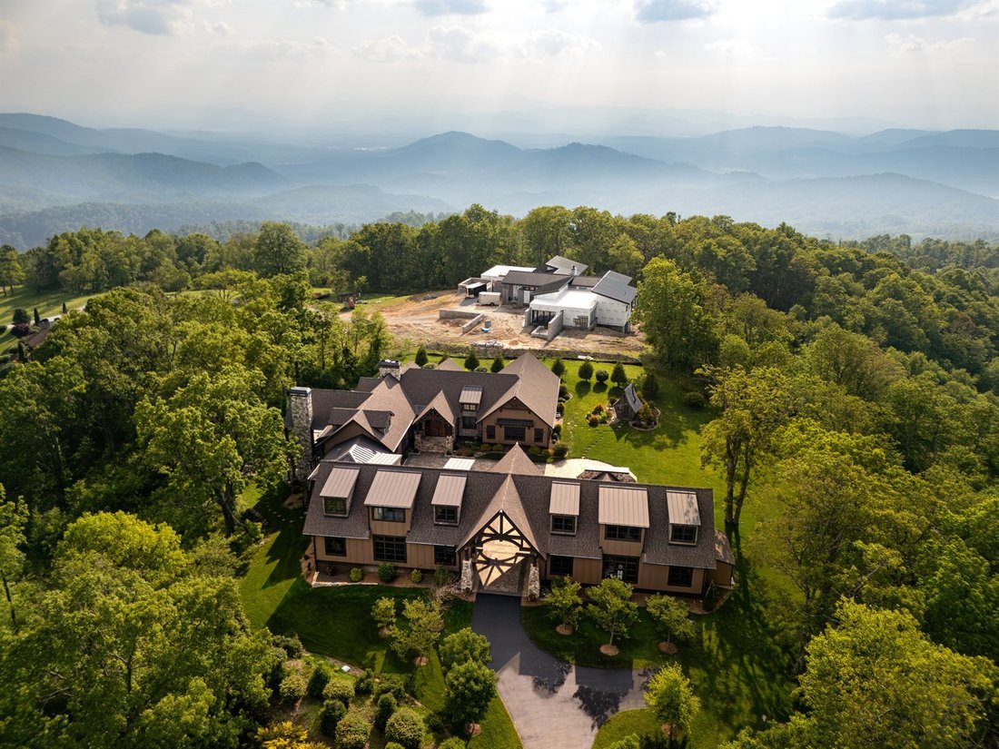 House in Fairview, North Carolina, United States 3 - 18195417