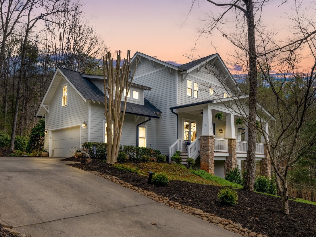 House in Asheville, North Carolina, United States 4 - 17651125