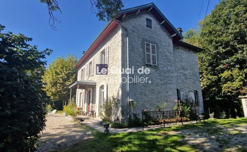 House in Chambery, Auvergne-Rhône-Alpes, France 1