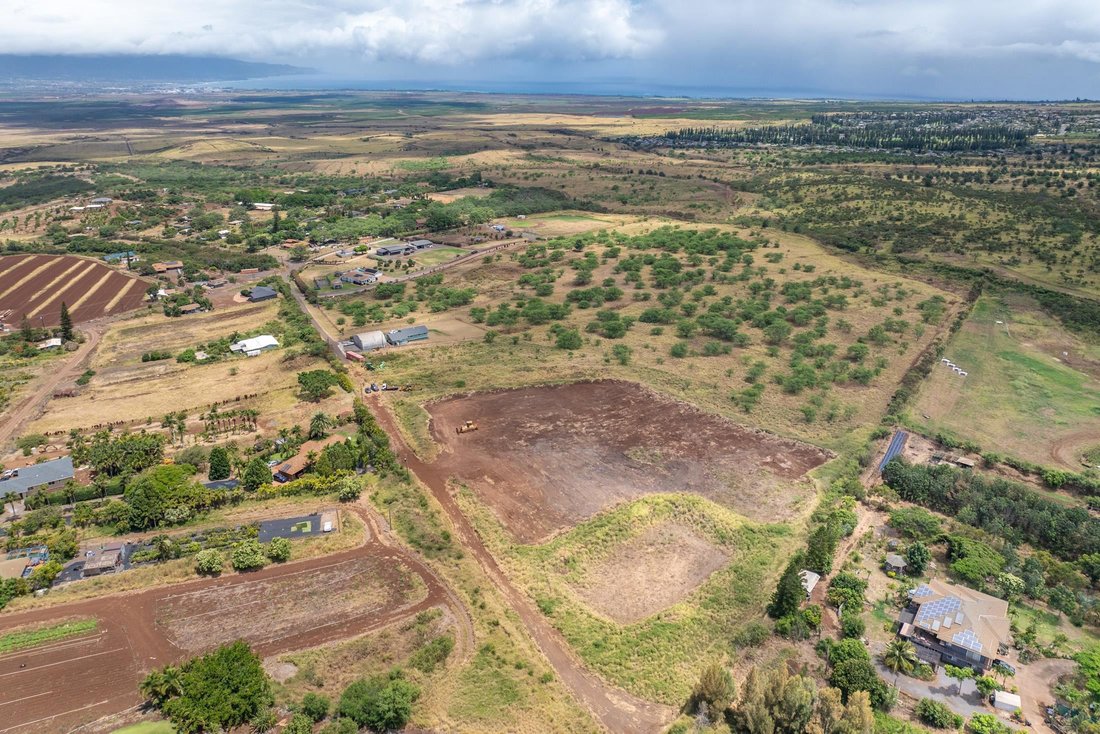 Land in Kahului, Hawaii, United States 4 - 18537097