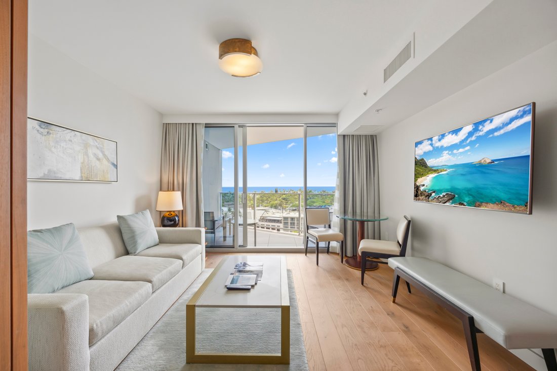 Condo in Honolulu, Hawaii, United States 1 - 18537071