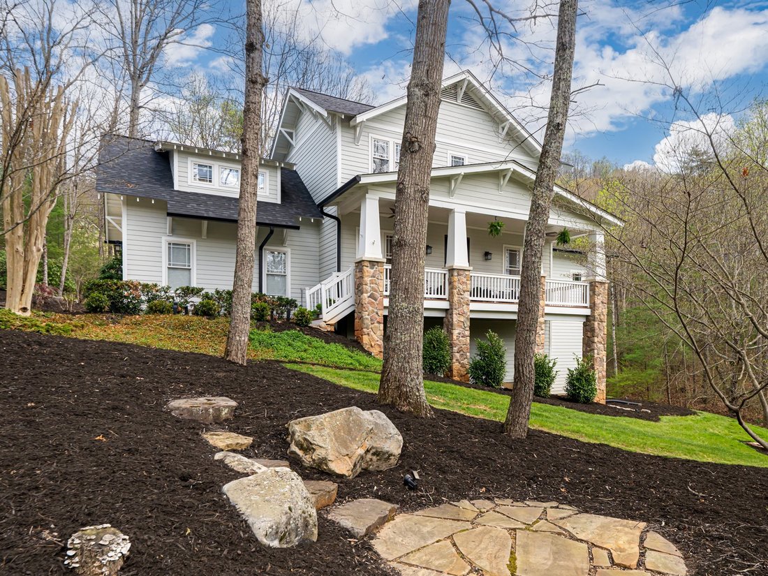 House in Asheville, North Carolina, United States 1 - 17651125