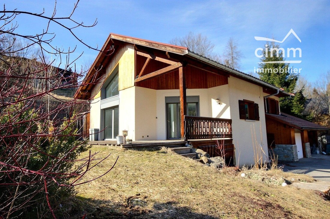 House in Arâches-la-Frasse, Auvergne-Rhône-Alpes, France 3 - 15705476