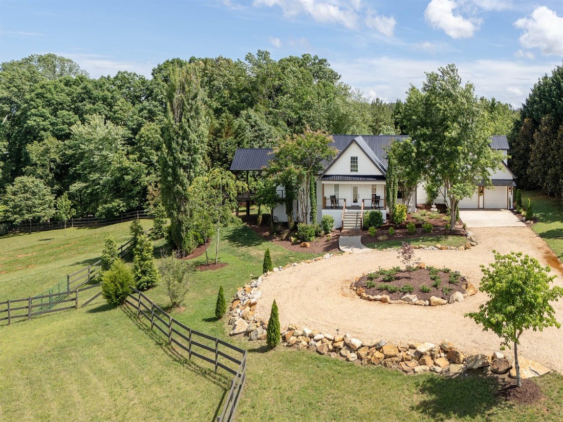 House in Mill Spring, North Carolina, United States 1 - 17900920