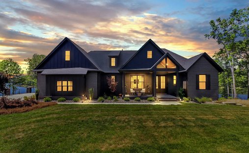 House in Fairview, North Carolina, United States 1