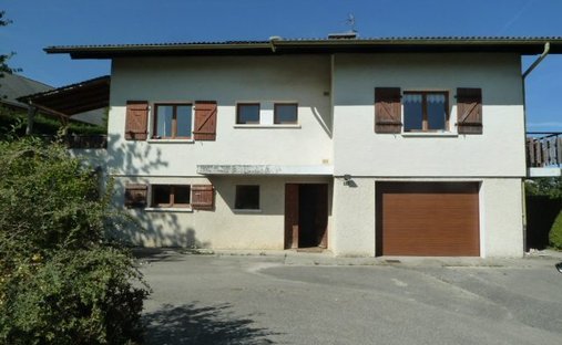 House in Sillingy, Auvergne-Rhône-Alpes, France 1