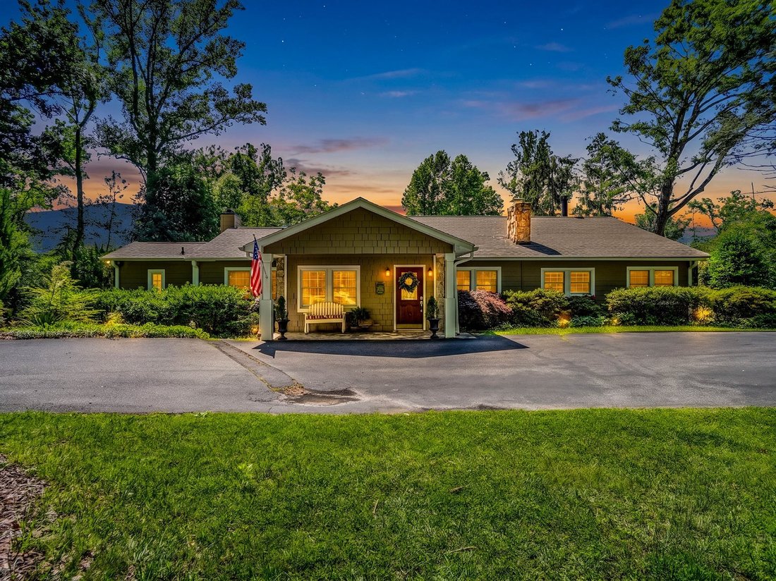 House in Asheville, North Carolina, United States 1 - 18104126