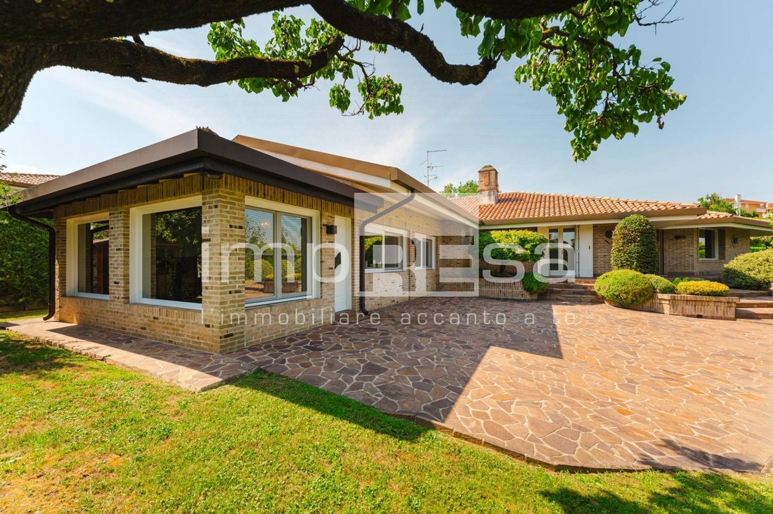 Villa in Codroipo, Friuli – Venezia Giulia, Italy 3 - 18536917