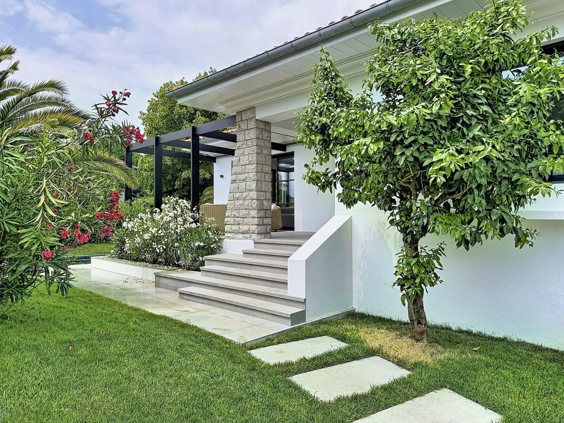 House in Anglet, Nouvelle-Aquitaine, France 3 - 18505075