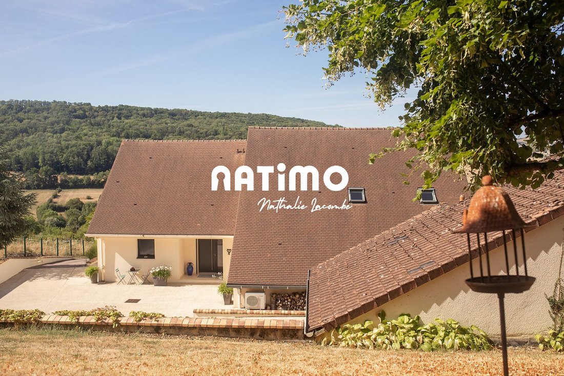 Villa in Alise-Sainte-Reine, Bourgogne – Franche-Comté, France 2 - 16207832