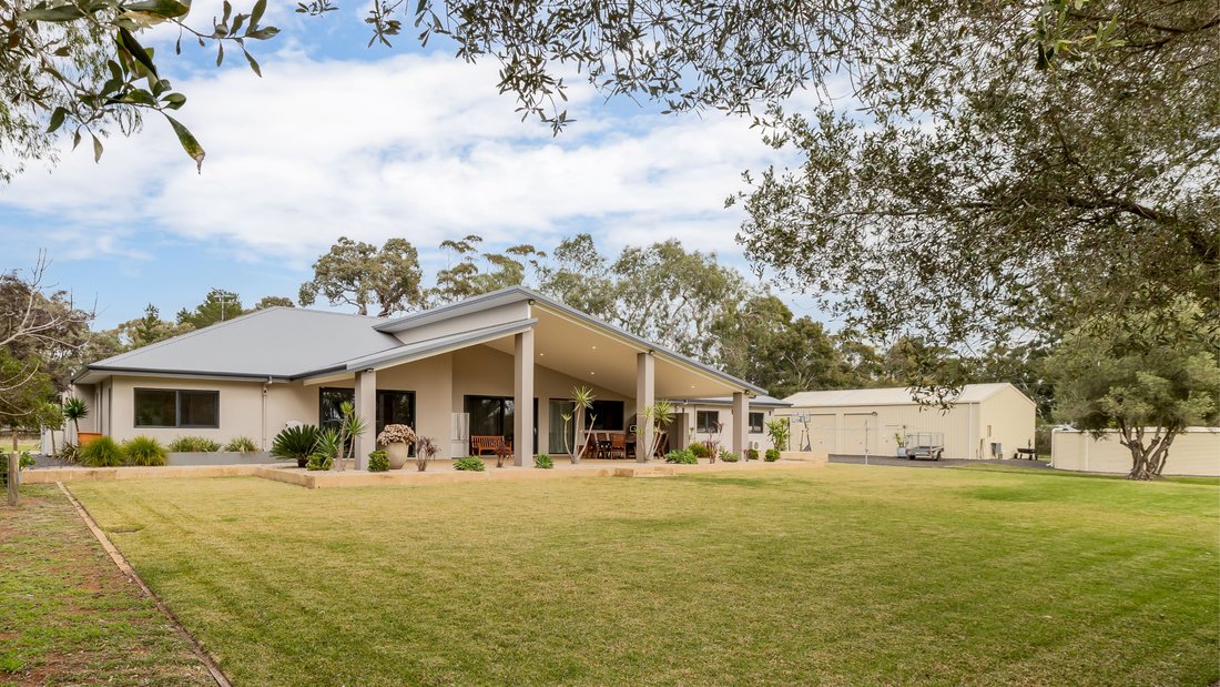 House in Ambergate, Western Australia, Australia 1 - 18537131