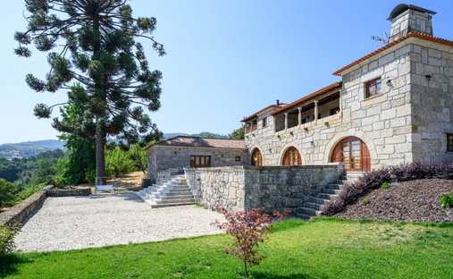 Casa a Refojos de Basto, Outeiro e Painzela, Braga, Portogallo 1